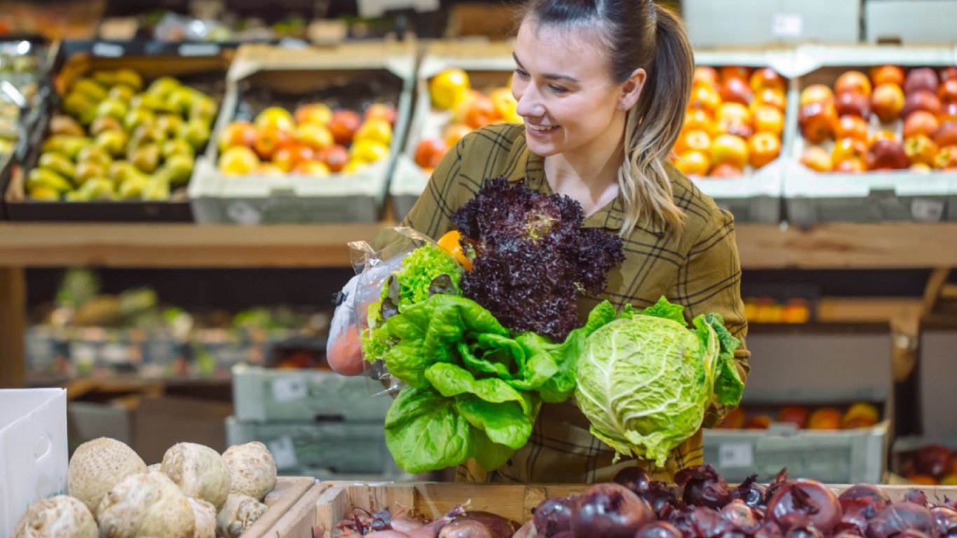 Ціни на продукти — які овочі вигідно купувати у квітні