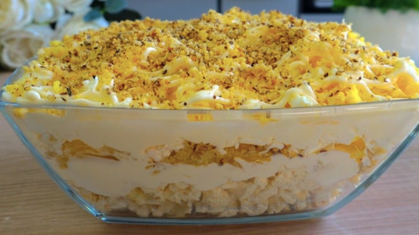 легкий рецепт салата на 8 березня для жінок