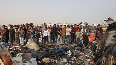 Израиль объяснил, что могло стать причиной пожара в лагере в Рафахе - 290x160