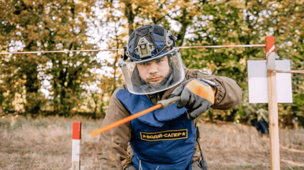 В "Азові" шукають людей, що знаються на вибухівці — що пропонують - 285x160
