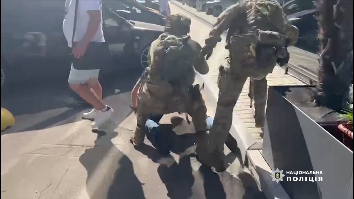 Правоохоронці завадили перевезенню чоловіків за кордон. Фото: ГУНП в Одеській області