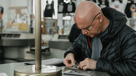 Укрпошта анонсировала новую марку — когда появится и какая цена - 285x160