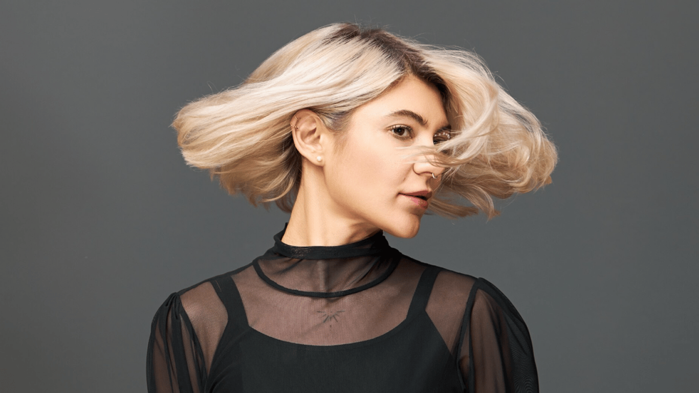 Секрет молодого обличчя — стрижка, що творить дива