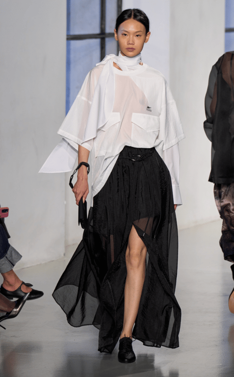 Весняні образи повинні бути легкими