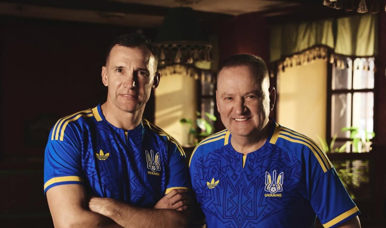 Обладатели "Золотого мяча" Андрей Шевченко и Игорь Беланов