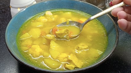 Вкусный домашний суп с сырными клецками — рецепт за 20 минут - 285x160