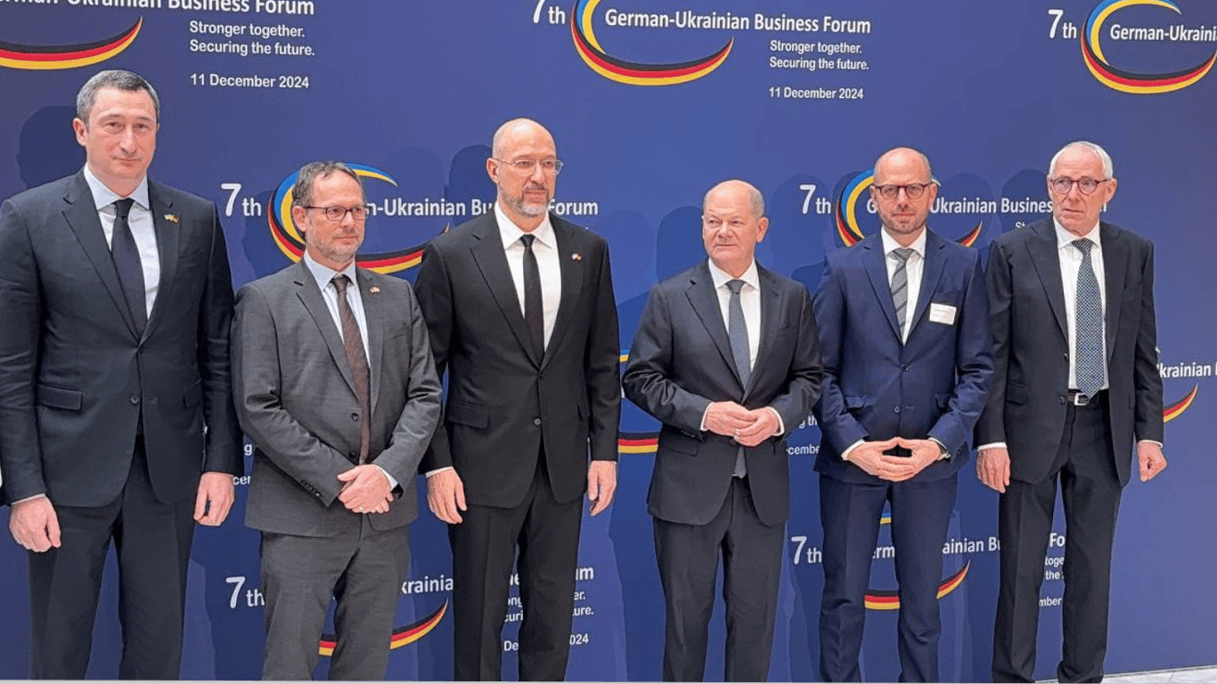 Meeting of Shmyhal and Scholz at German-Ukrainian Business Forum in Berlin — details