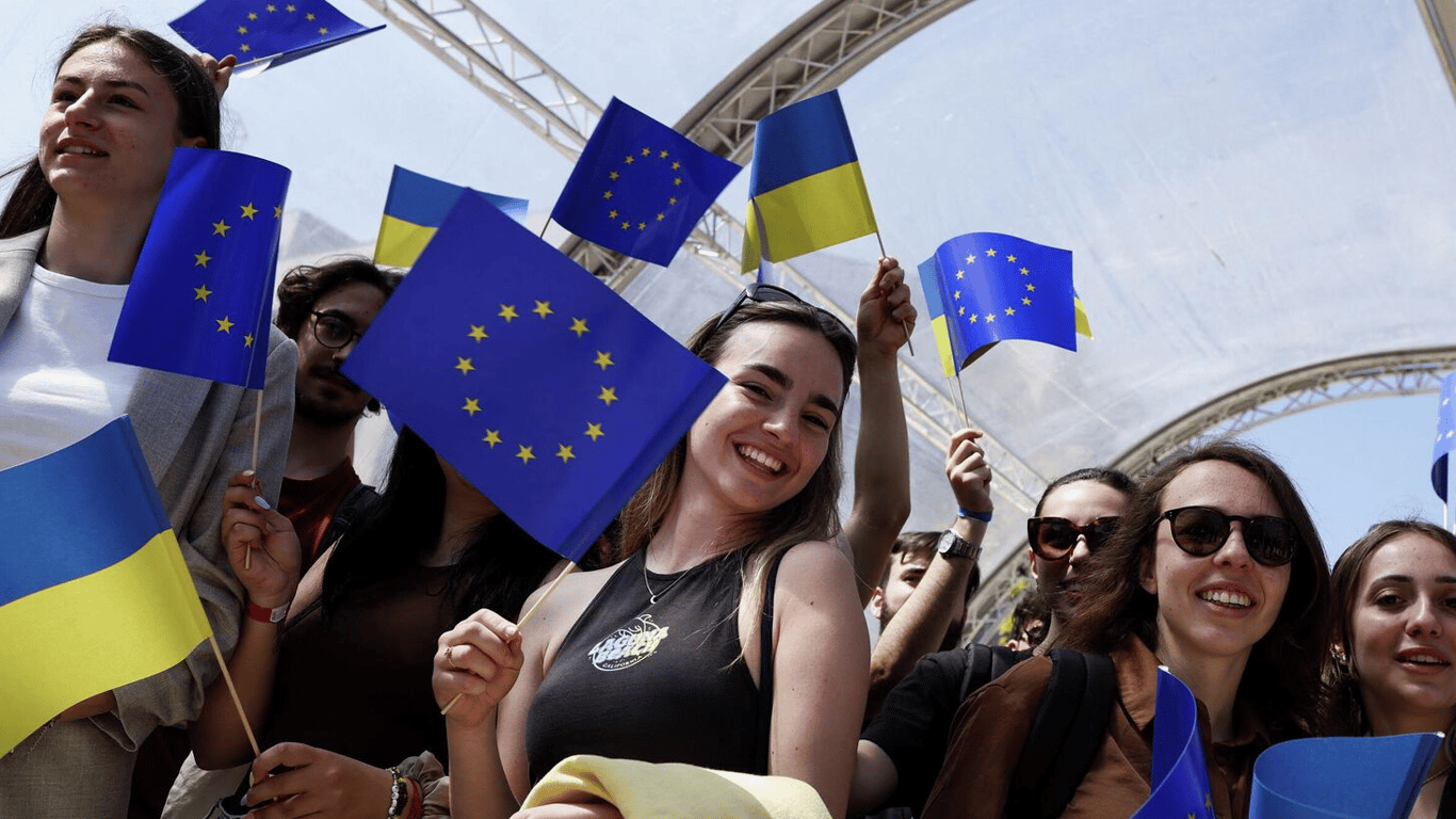 Эксперты рассказали, почему украинцам станет сложнее попасть в ЕС