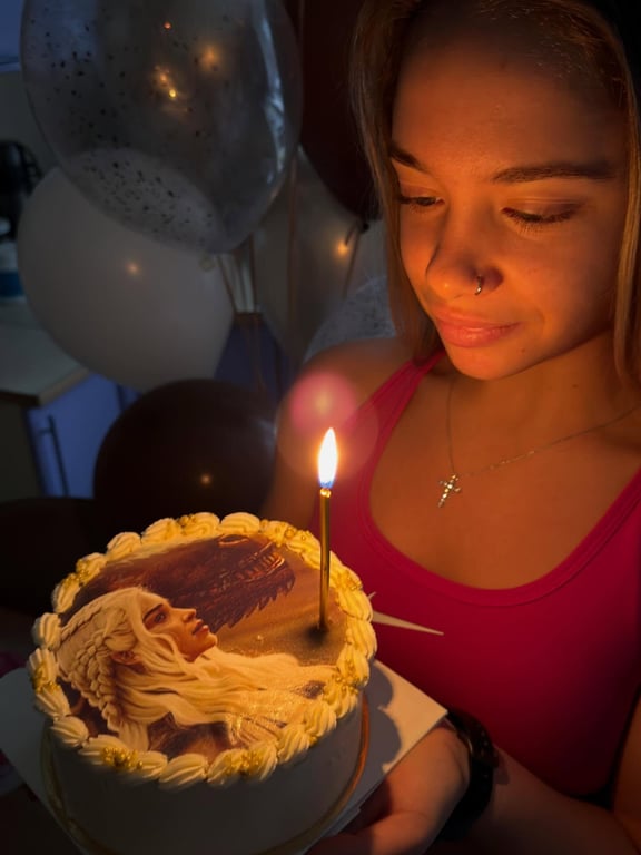 Кира Макогоненко