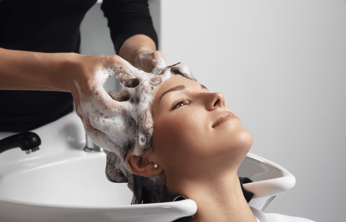 Why Japanese Hair Always Looks So Healthy — and the 4-Step Ritual Behind It