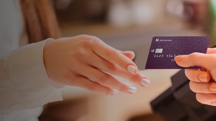 Клієнти ПриватБанку зможуть замовити картки ще до п'ятьох країн ЄС - 290x166