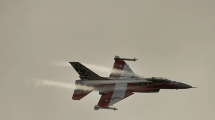 Данія підіймала винищувачі через невідомі дрони — деталі - 285x160