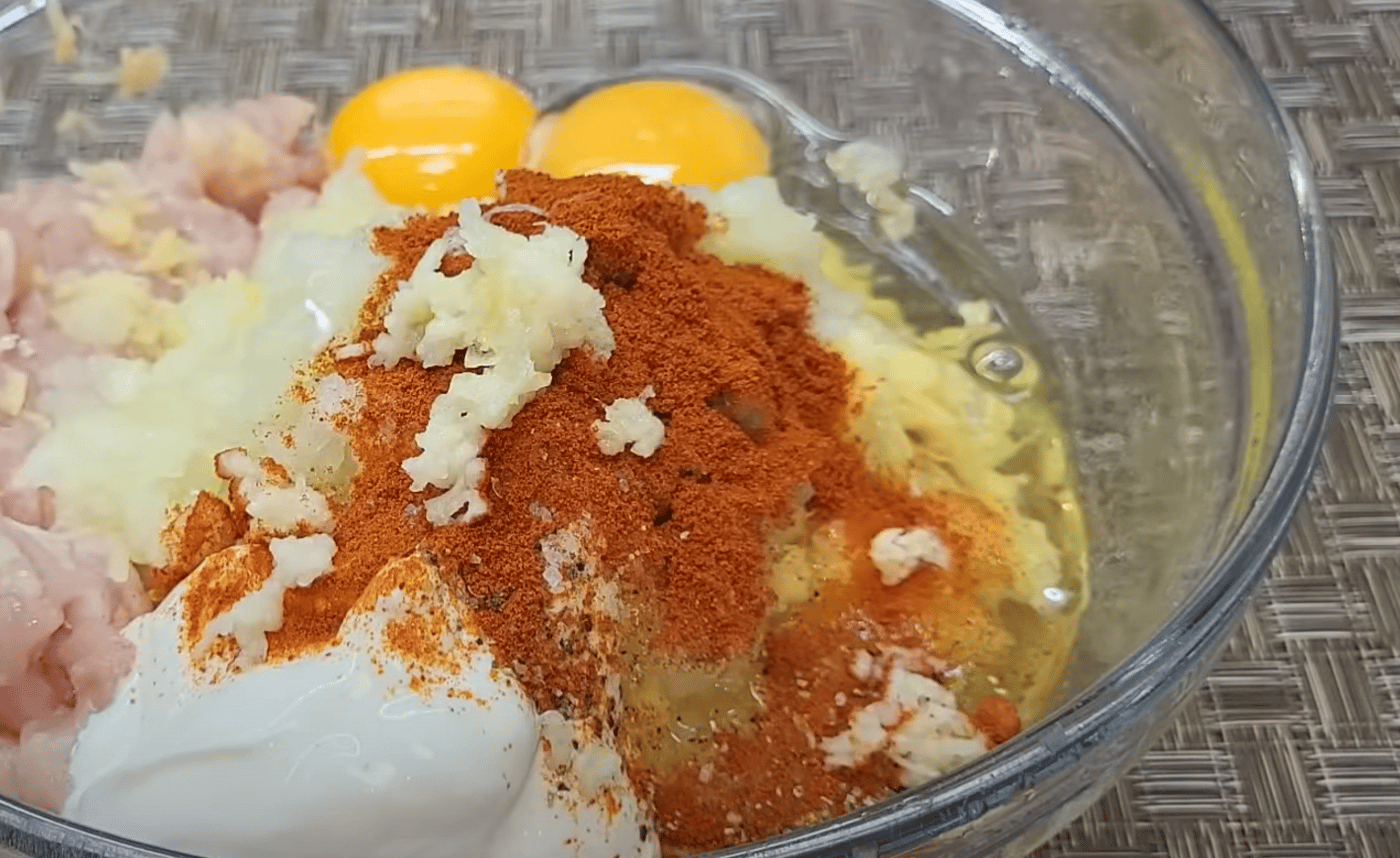 Рублені котлети з курячого філе - рецепт