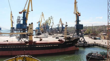 Ватажок "ДНР" заявив, що порти Маріуполя та Бердянська включені до реєстру рф: деталі - 285x160