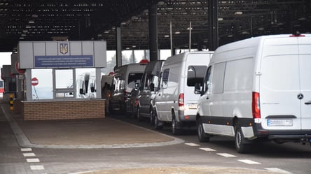 Штраф, депортация и запрет на въезд — что нужно знать о безвизе - 285x160