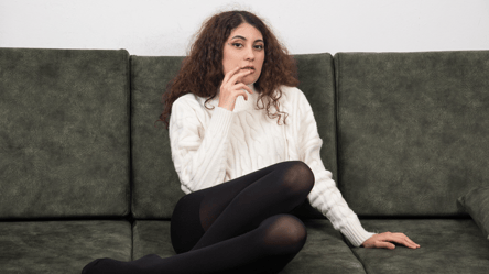 У тренді не чорні — які кольори колготок обирають модниці на зиму - 285x160