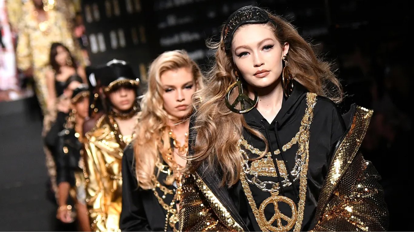 Помер креативний директор модного бренду Moschino — йому було 46 років