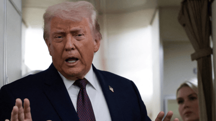 Trump abandons plans to seize Greenland - 304x171