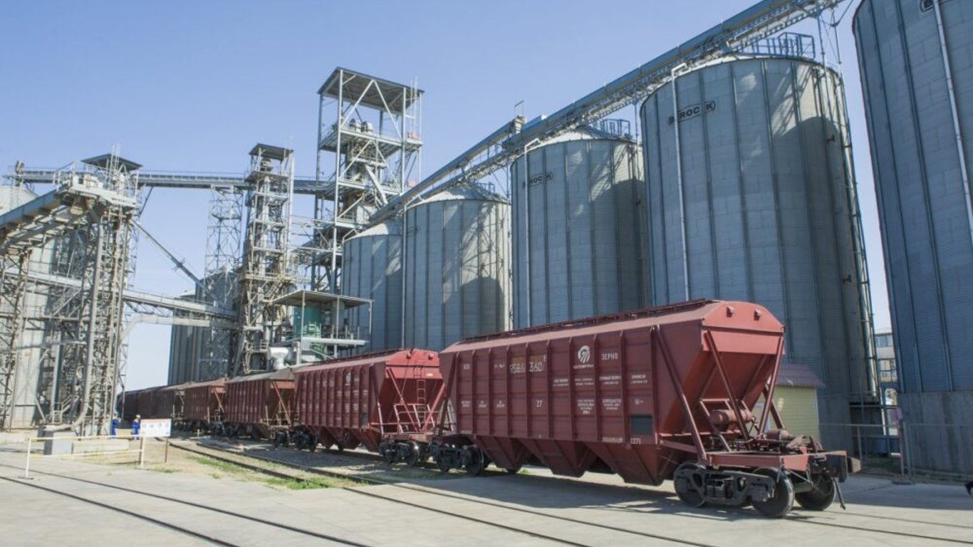 В декабре в портах Большой Одессы увеличилась выгрузка зерна по железной дороге