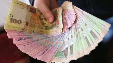 Надійна валютна стратегія — як вигідно обміняти 10 000 грн в Україні - 285x160