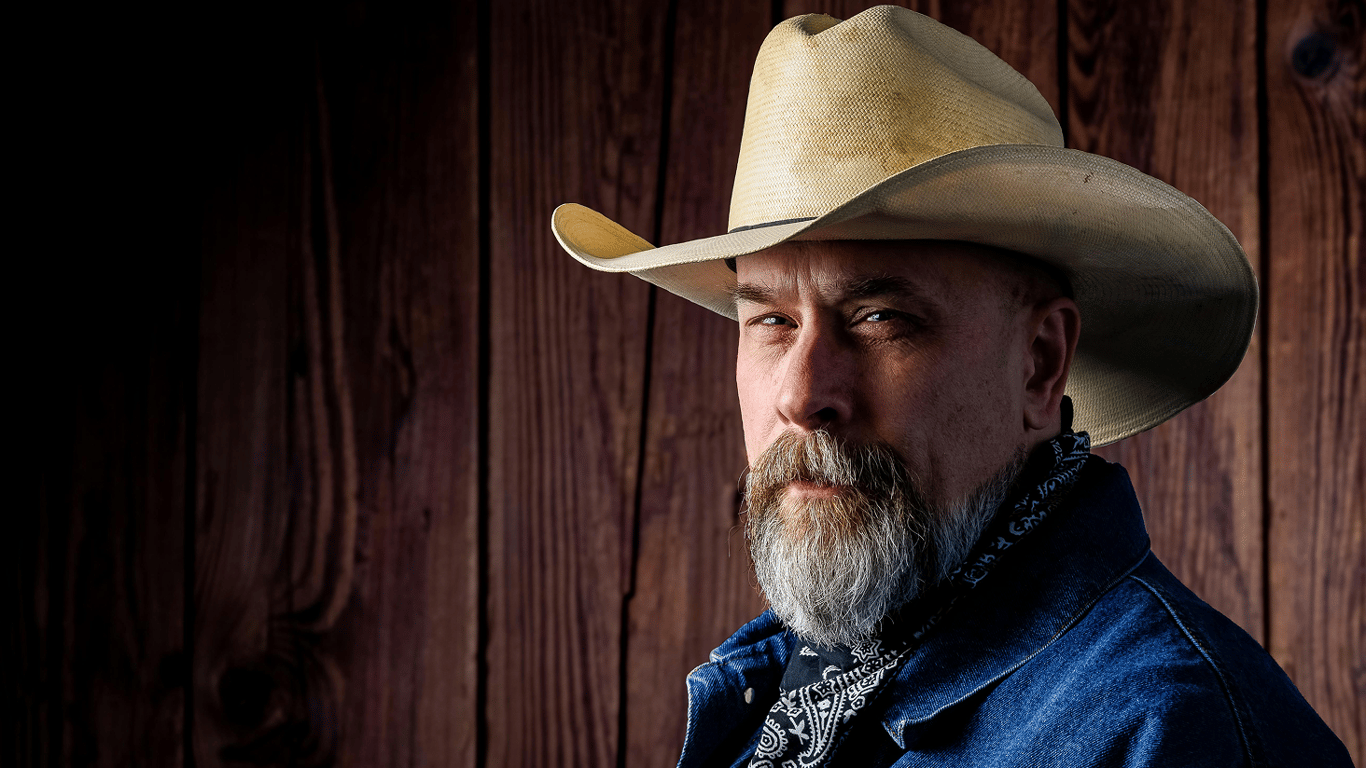 Навіщо чоловіки відрощують бороду