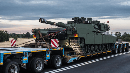 Стало известно, когда США отправят танки Abrams Украине - 285x160