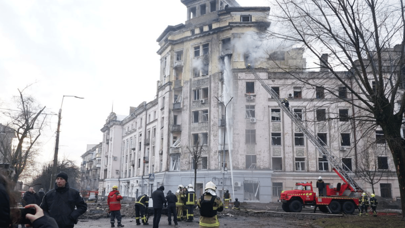 У КМДА назвали кількість пошкоджених закладів освіти у столиці через російську атаку