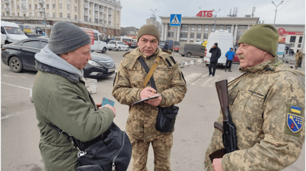 На Рівненщині чоловіки напали та побили працівників ТЦК - 285x160