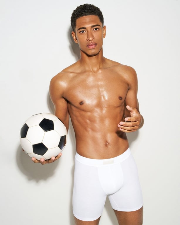 Беллингем Джуд. Фото: instagram.com/skims/