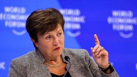 Глава МВФ положительно оценила предоставление Украине 42 млрд долларов помощи - 290x166