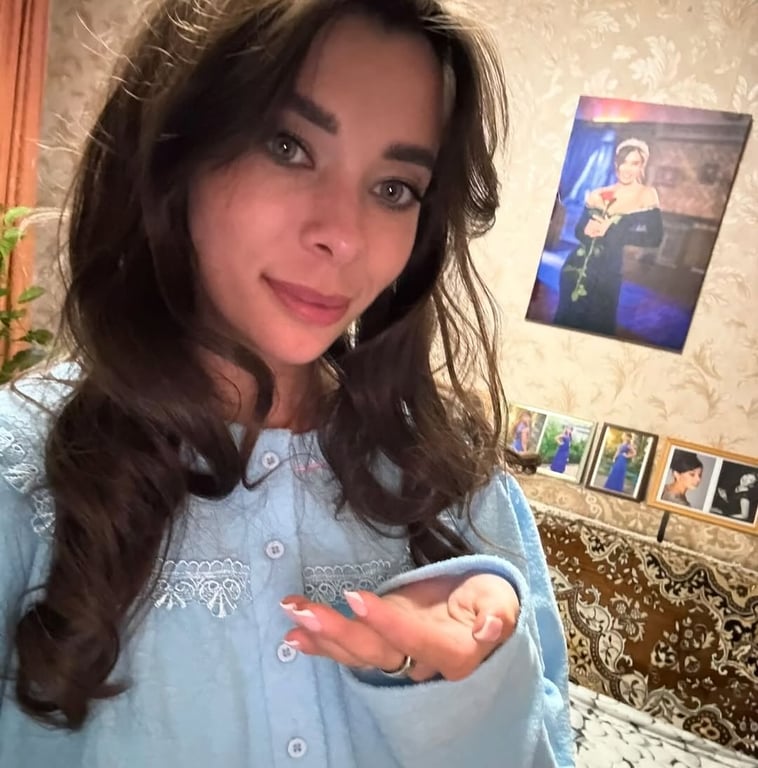 У Анни Неплях померла бабуся