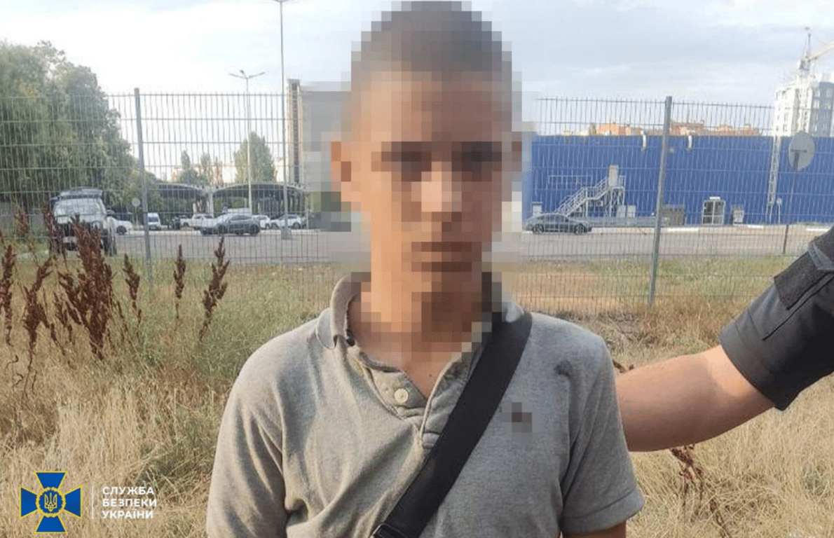 Малолетние поджигали авто ВСУ в Одессе и николаеве: детали