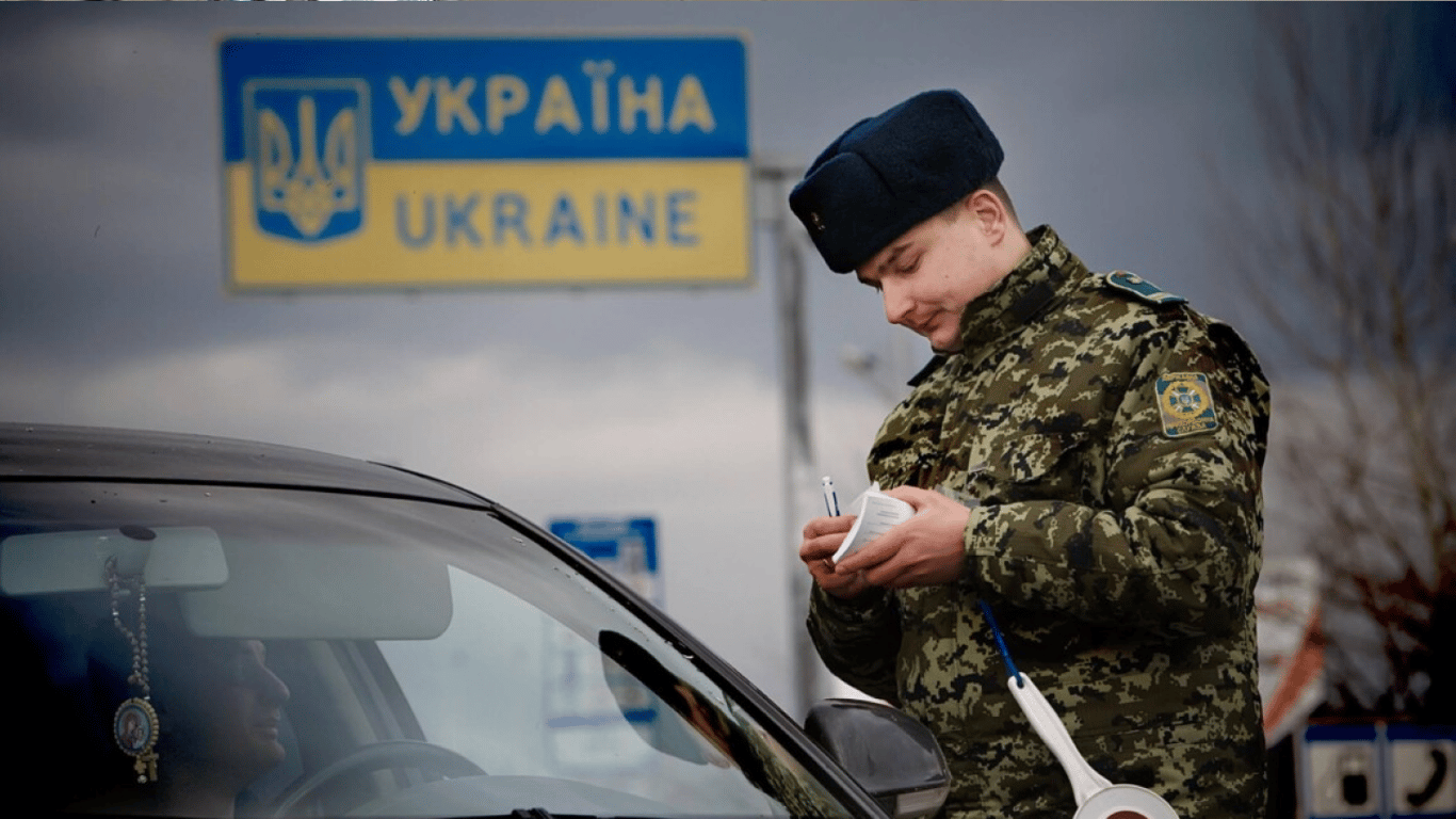 Водитель микроавтобуса во Львовской области пытался переправить уклониста, но получил приговор суда