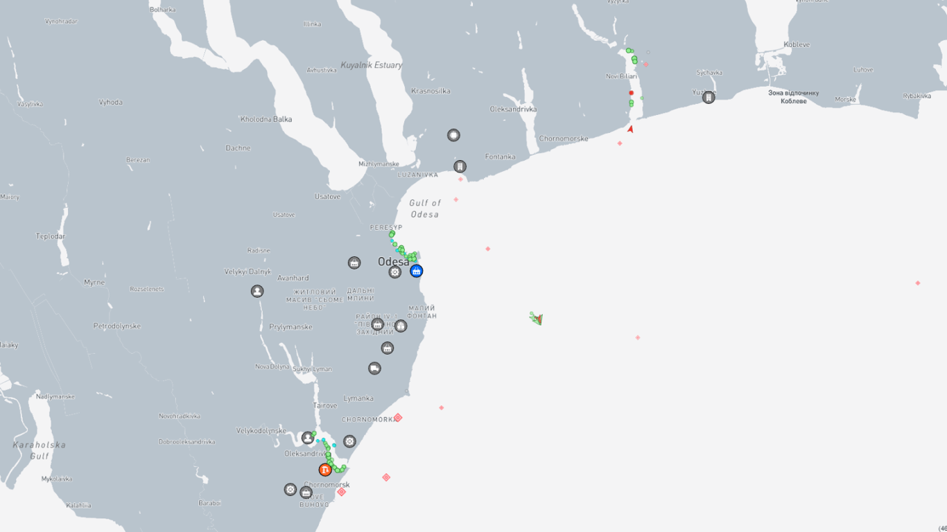 Рекордна кількість суден завантажуються в портах Одещини — подробиці