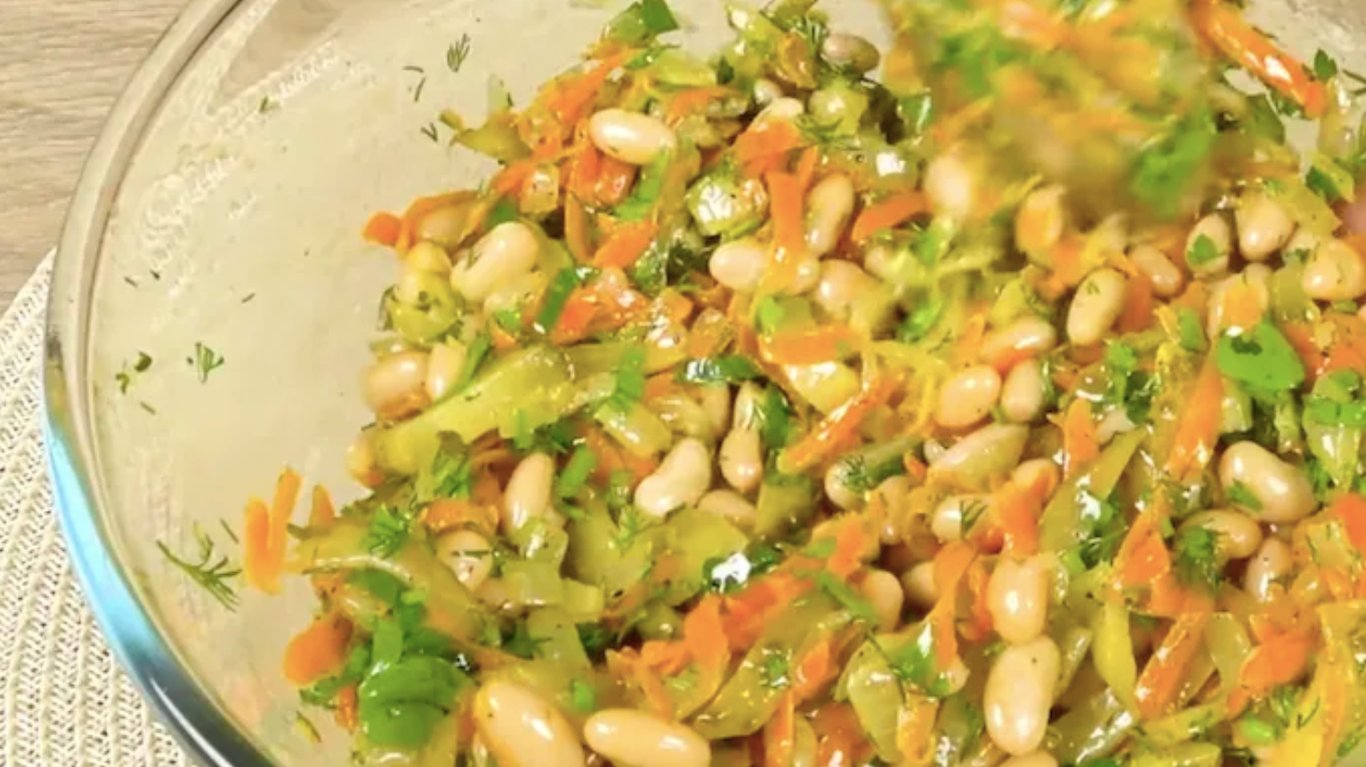 рецепт салату з квасолею