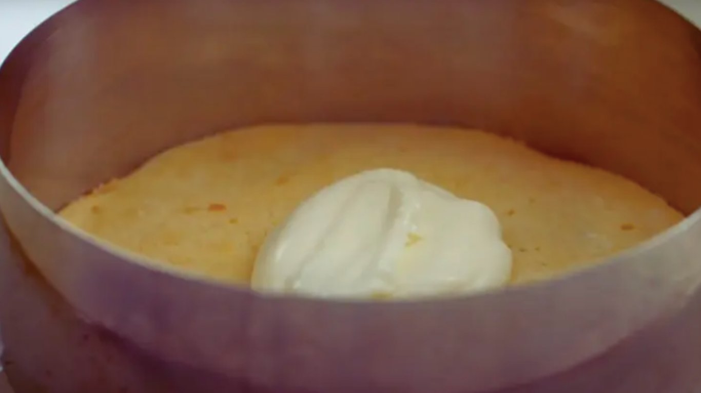 легкий та ніжний торт