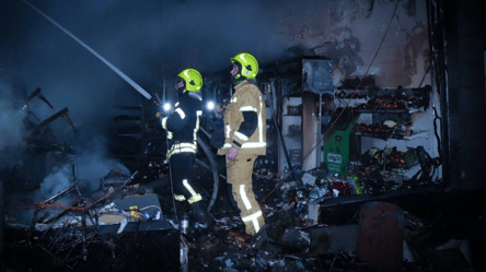 Без води і світла — перші фото наслідків обстрілу Одеси - 304x171