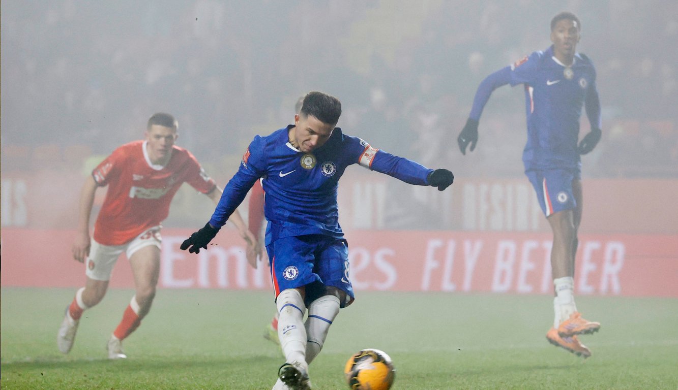 Энцо Фернандес