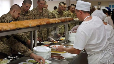 Для гарних кухарів є робота в "Азов" — гарантують гідну зарплату - 290x166