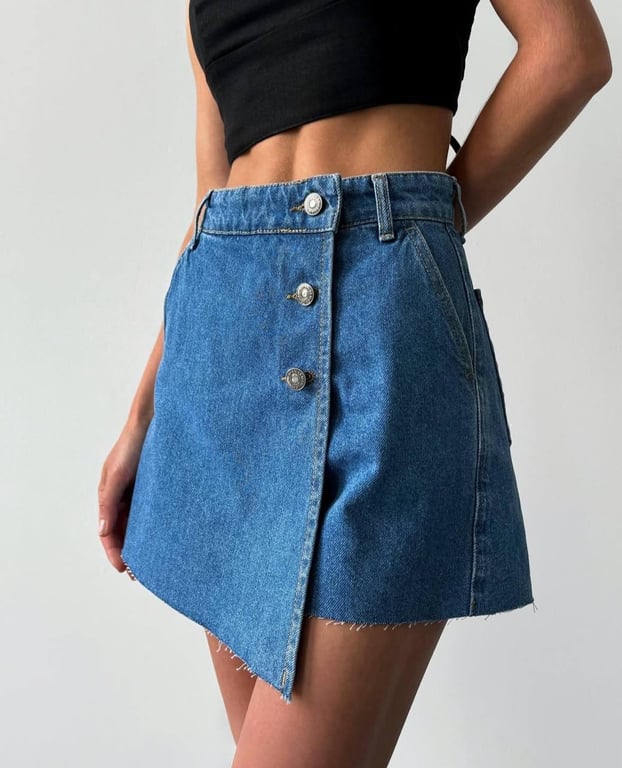 Джинс дуже популярний цього року