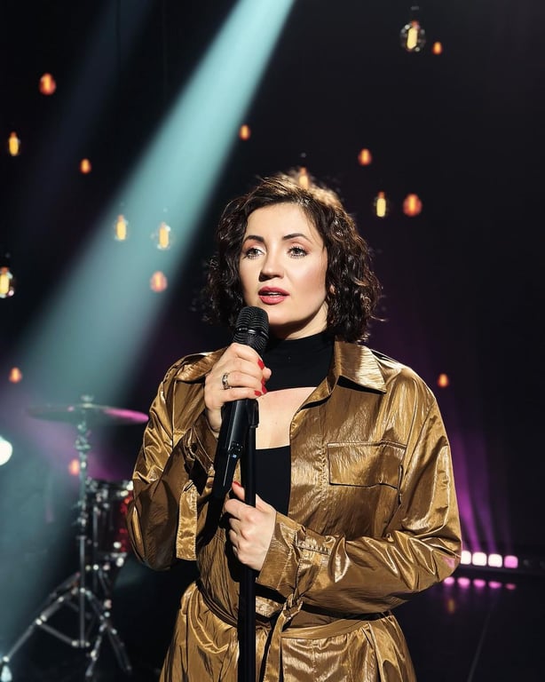 Оля Цыбульская поделилась, сколько зарабатывает во время войны