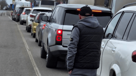 Затори до Молдови — на трасі Одеса-Рені дуже ускладнений рух - 285x160