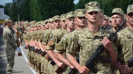 Мобілізація в жовтні: хто не підлягатиме призову - 290x160