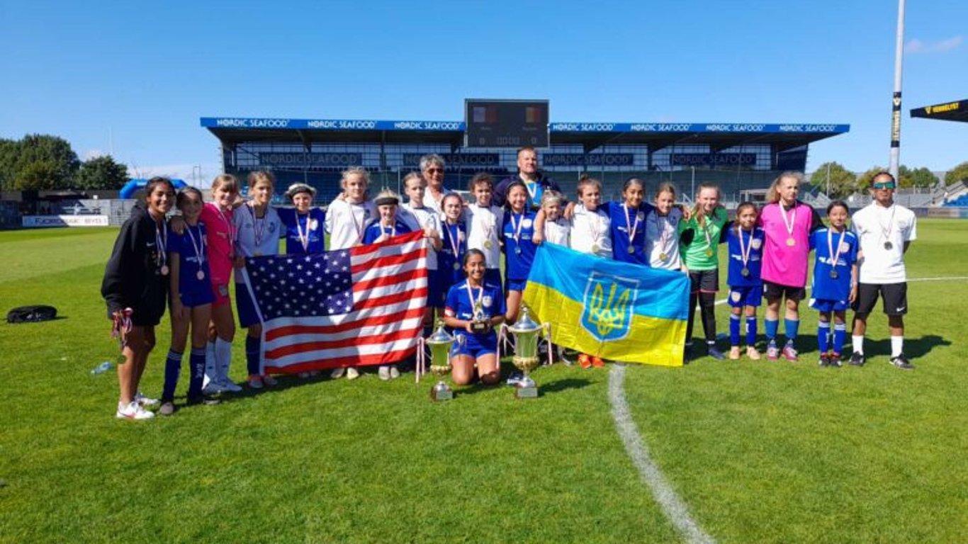Дівоча команда з Одеси перемогла на престижних міжнародних змаганнях із футболу в Данії