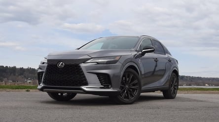 Вживаний Lexus RX 350 надійний та довговічний, але є прикрі нюанси - 290x166