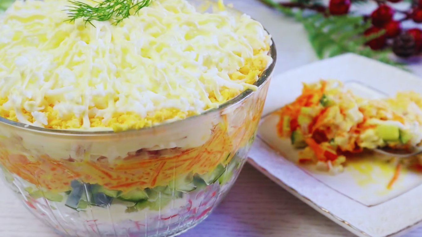 простий рецепт салату з крабовими паличками