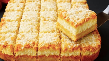 І не пиріг, і не торт: рецепт десерту в духовці з 400 г сиру - 290x166