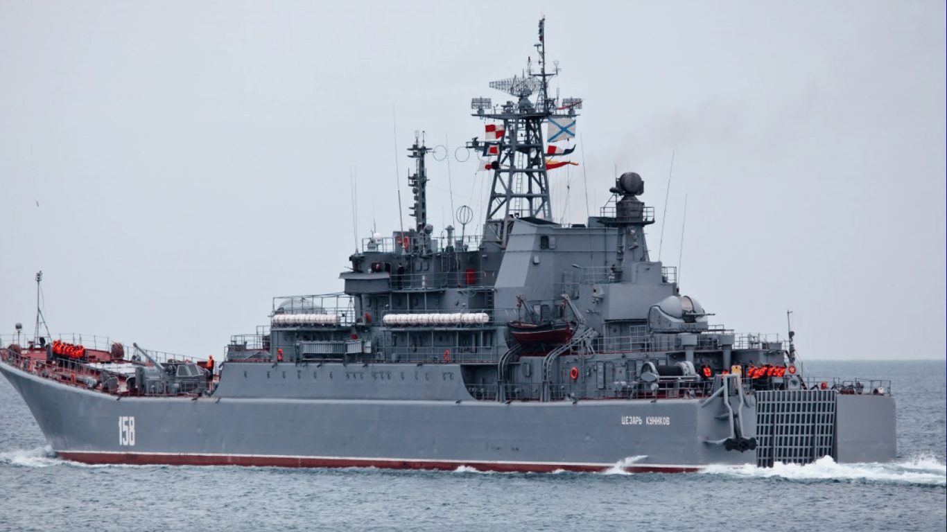 У ВМС розказали, що було на борту знищеного корабля "Цезар Куніков"