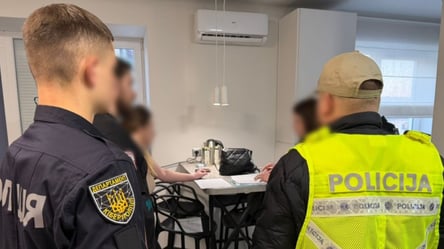 Українців викрили на роботі кол-центру, який ошукував латвійців - 290x160