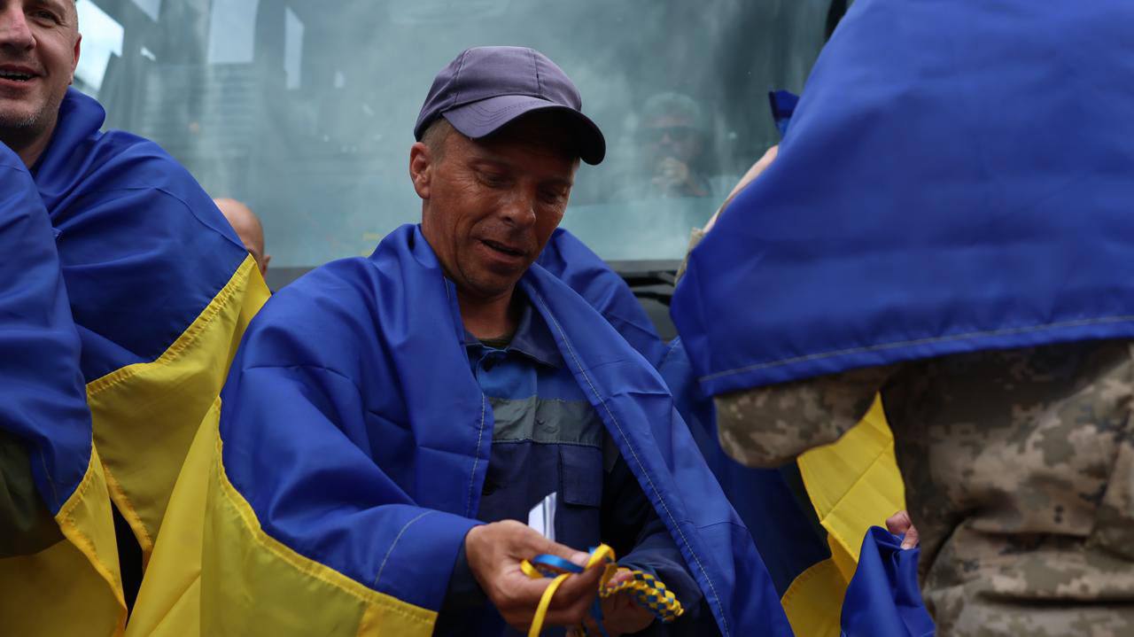 Звільнені полонені 24 травня